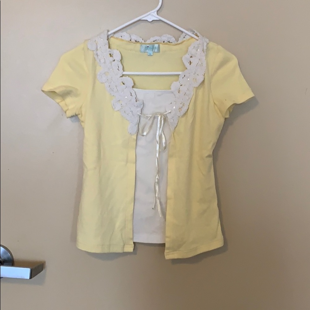 Yellow top